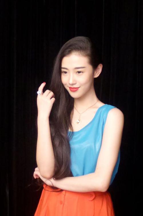 娇养知青下乡的年代小说